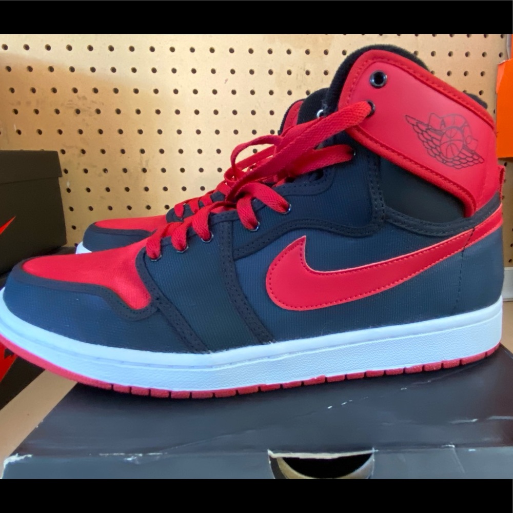 Jordan 1 retro KO BRED